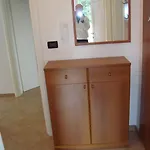 Apartament Bruk *